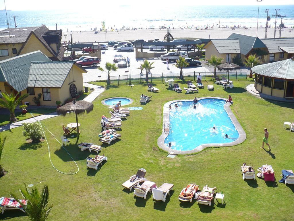 Hotel Y Cabanas Mar De Ensueno La Serena Exterior photo